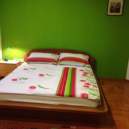 Guest House Seperic Jastrebarsko Ngoại thất bức ảnh