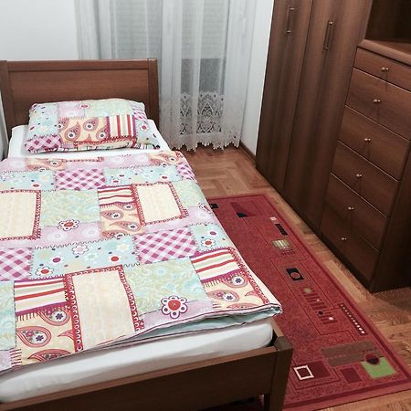 Guest House Seperic Jastrebarsko Ngoại thất bức ảnh