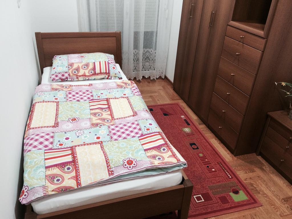 Guest House Seperic Jastrebarsko Ngoại thất bức ảnh