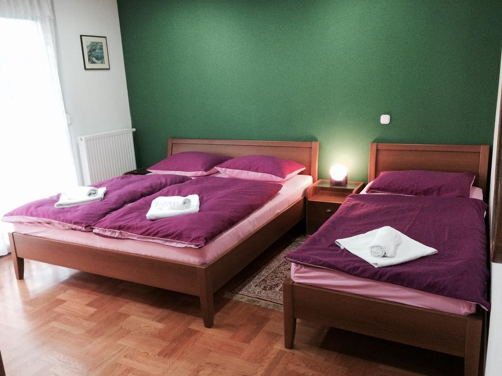 Guest House Seperic Jastrebarsko Ngoại thất bức ảnh
